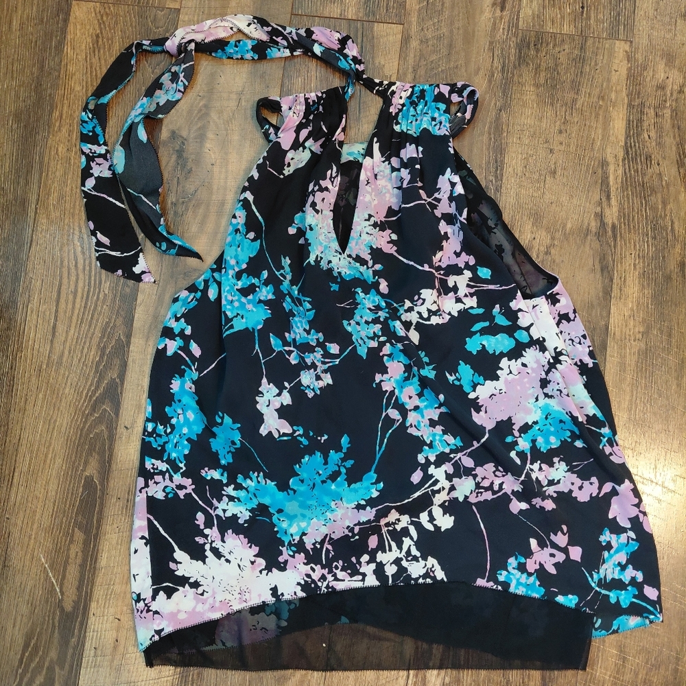 Diane Von Furstenberg Black and Blue Floral Top